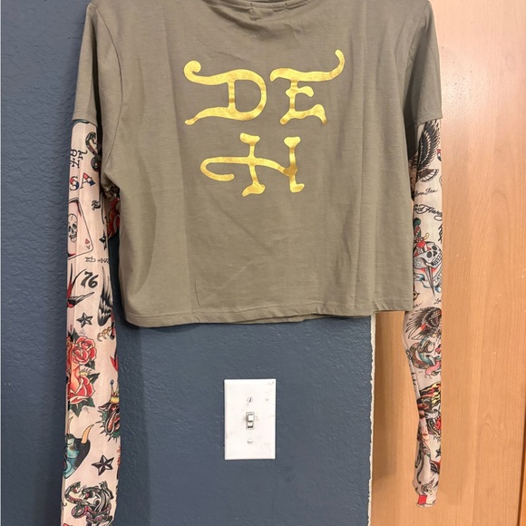 Ed Hardy Olive Green Tattoo Graphic Long Sleeve Top - Picture 4 of 4
